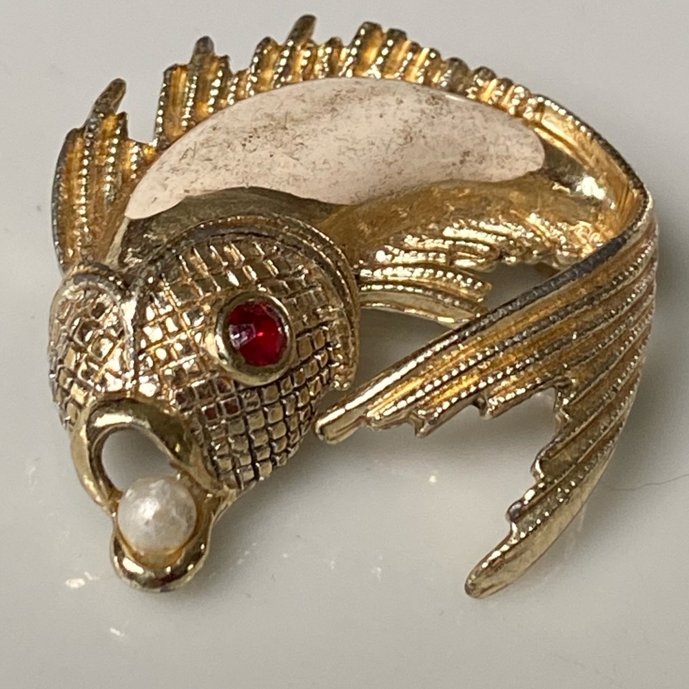 Vintage Koi Fish Crystal Rhinestone Enamel Women’s Gold Tone Pin Brooch - Picture 5 of 6